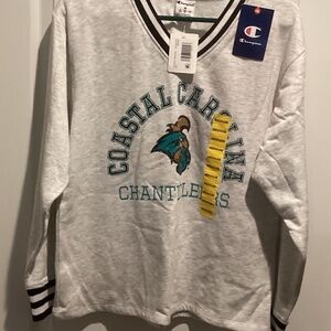 NWT Women’s Champion Sweatshirt “Coastal Carolina Chanticleers” V-Neck - Size M